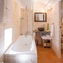 Отель Rural Can Partit - Adults Only Испания, Эс-Канар - отзывы, цены и фото номеров - забронировать отель Rural Can Partit - Adults Only онлайн ванная фото 2