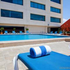 Отель Holiday Inn Puebla La Noria бассейн фото 2