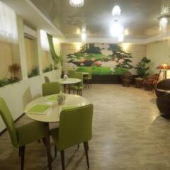 Гостиница Usadba Hotel в Оренбурге 1 отзыв об отеле, цены и фото номеров - забронировать гостиницу Usadba Hotel онлайн Оренбург питание фото 3