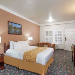 Отель Days Inn And Suites South Gate Южные ворота удобства в номере фото 2