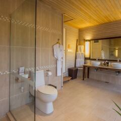 Kuredu Island Resort in Kuredu Island, Maldives from 490$, photos, reviews - zenhotels.com bathroom photo 2