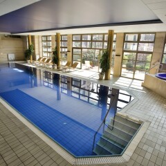 Adina Apartment Hotel Budapest бассейн фото 3