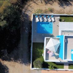 Отель Seabreeze Villa Греция, Калимнос - отзывы, цены и фото номеров - забронировать отель Seabreeze Villa онлайн приотельная территория фото 2