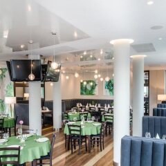 Отель BEST WESTERN PLUS Arkon Park Hotel Польша, Гданьск - 2 отзыва об отеле, цены и фото номеров - забронировать отель BEST WESTERN PLUS Arkon Park Hotel онлайн гостиничный бар