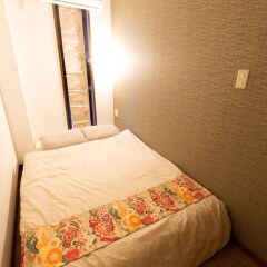 Отель GUESTHOUSE HAKOZAKI GARDEN - Hostel Япония, Фукуока - отзывы, цены и фото номеров - забронировать отель GUESTHOUSE HAKOZAKI GARDEN - Hostel онлайн комната для гостей фото 4