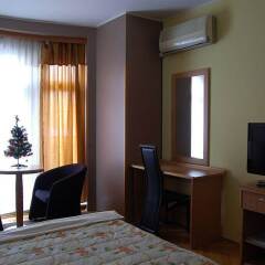 Отель Voyager Bed & Breakfast Сербия, Нови Сад - отзывы, цены и фото номеров - забронировать отель Voyager Bed & Breakfast онлайн удобства в номере фото 2