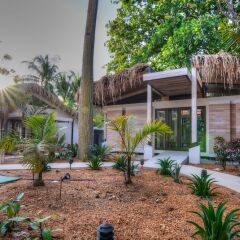 Отель Harbor Reef Beach & Surf Resort фото 11