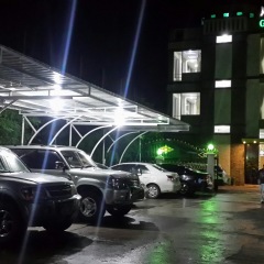 Golden Dragon Hotel Пром парковка