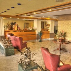 Soreda Hotel интерьер отеля