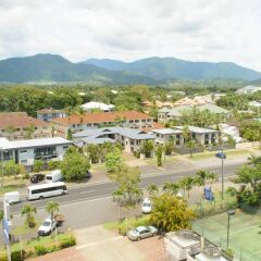 Acacia Court Hotel