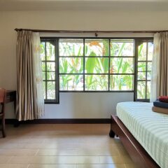 Отель Holiday Villa Ланта комната для гостей фото 5