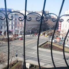 Апартаменты Oktogon Apartment