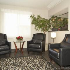 Отель Colonial Square Inn & Suites интерьер отеля