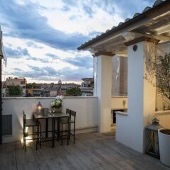 Отель La Maison D Art Luxury Suite Rome Рим балкон