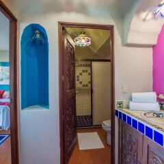 Mar Sereno Hotel And Suites Пуэрто-Вальярта ванная