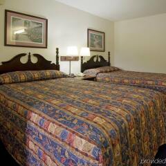 Americas Best Value Inn Suites Birminghamcalera - 