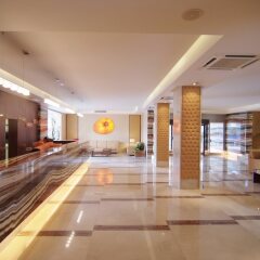 Отель Zafiro Tropic интерьер отеля
