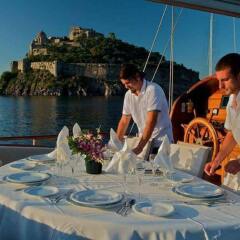 Отель Plaghia Charter Boat & Breakfast Италия, Кастелламмаре-ди-Стабия - отзывы, цены и фото номеров - забронировать отель Plaghia Charter Boat & Breakfast онлайн питание фото 3