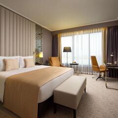 Гостиница Double Tree By Hilton Minsk комната для гостей фото 2