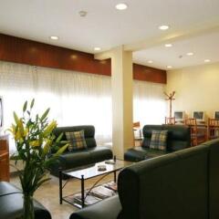Отель Hostal Roma Испания, Ла-Корунья - отзывы, цены и фото номеров - забронировать отель Hostal Roma онлайн интерьер отеля