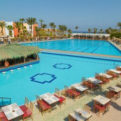 Отель Arabia Azur Resort бассейн