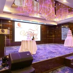 Отель Corus Hotel Kuala Lumpur Малайзия, Куала-Лумпур - 1 отзыв об отеле, цены и фото номеров - забронировать отель Corus Hotel Kuala Lumpur онлайн развлечения