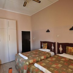 Premier Guest Lodge in Victoria Falls, Zimbabwe from 122$, photos, reviews - zenhotels.com guestroom photo 2