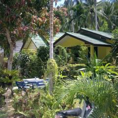 Отель Anawin Bungalows парковка