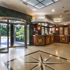 Отель Eurostars Ciudad De La Coruna Hotel Испания, Ла-Корунья - 1 отзыв об отеле, цены и фото номеров - забронировать отель Eurostars Ciudad De La Coruna Hotel онлайн интерьер отеля