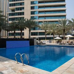 Отель HiGuests Vacation Homes - Al Sahab 2 бассейн фото 2