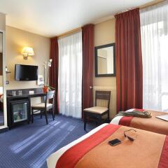 Отель The Originals Hotels Paris Paix République комната для гостей фото 11