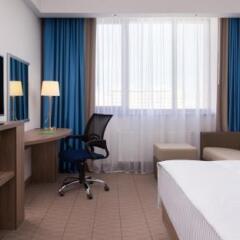 Гостиница Hampton By Hilton Astana Triumphal Arch Казахстан, Нур-Султан - отзывы, цены и фото номеров - забронировать гостиницу Hampton By Hilton Astana Triumphal Arch онлайн удобства в номере