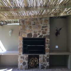 Отель Treelands Estate Dullstroom интерьер отеля