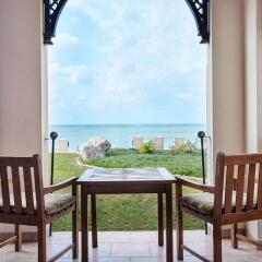 Отель Hilton Ras Al Khaimah Resort & Spa балкон