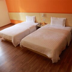 Отель 7 Days Inn Beijing Beihai Park Branch Китай, Пекин - отзывы, цены и фото номеров - забронировать отель 7 Days Inn Beijing Beihai Park Branch онлайн комната для гостей