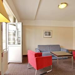 Richmond Hotel интерьер отеля