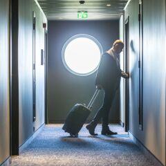 Отель Park Inn by Radisson Brussels Airport фитнесс-зал фото 4