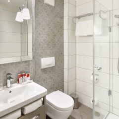 Отель Austria Trend Hotel Rathauspark Австрия, Вена - 11 отзывов об отеле, цены и фото номеров - забронировать отель Austria Trend Hotel Rathauspark онлайн ванная фото 2