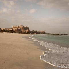 Emirates Palace Hotel Абу-Даби пляж