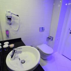 Отель Holiday Inn Express Istanbul Altunizade ванная