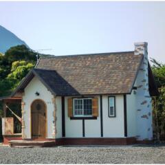 Отель Cottage Morinokokage Япония, Якусима - отзывы, цены и фото номеров - забронировать отель Cottage Morinokokage онлайн вид на фасад