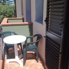 Отель La Locanda Del Mare B&B Синискола балкон