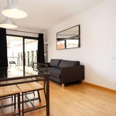 Отель Gracia Apartments Испания, Барселона - отзывы, цены и фото номеров - забронировать отель Gracia Apartments онлайн комната для гостей фото 5