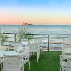 Отель RH Corona del Mar Испания, Бенидорм - 2 отзыва об отеле, цены и фото номеров - забронировать отель RH Corona del Mar онлайн пляж