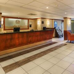 Отель Best Western Plus Gatineau-Ottawa Канада, Гатино - отзывы, цены и фото номеров - забронировать отель Best Western Plus Gatineau-Ottawa онлайн интерьер отеля