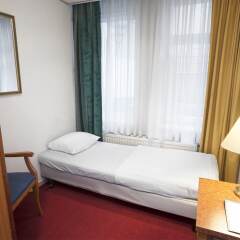 Delta Hotel City Center комната для гостей фото 5