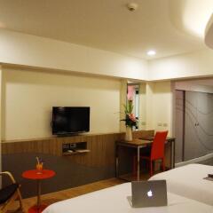 Grand Tower Inn Sathorn Hotel удобства в номере