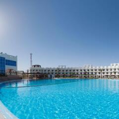 Golden 5 Sapphire Suites Hotel бассейн фото 3