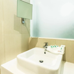 Отель Go Hotels Manila Airport Road ванная фото 2