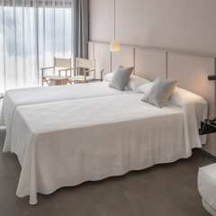 Отель GHT Miratge - Adults Only Испания, Льорет-де-Мар - отзывы, цены и фото номеров - забронировать отель GHT Miratge - Adults Only онлайн комната для гостей фото 4